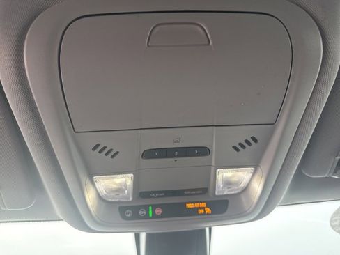 Used 2024 Chevrolet Blazer LT w/ Convenience Package image 28