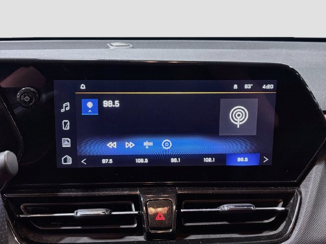 Used 2024 Chevrolet TrailBlazer RS w/ Convenience Package FWD image 14