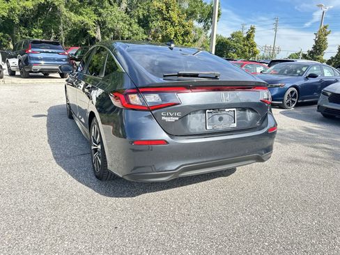 Used 2024 Honda Civic EX-L image 4