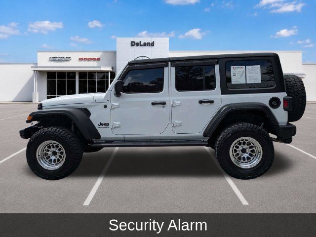 Used 2025 Jeep Wrangler Unlimited Sport AWD/4WD image 7