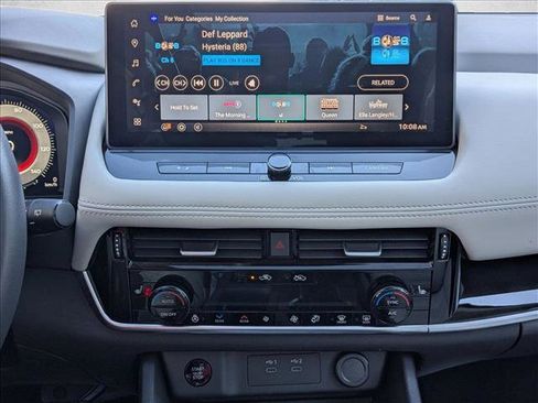 Used 2024 Nissan Rogue SL w/ SL Premium Package image 14