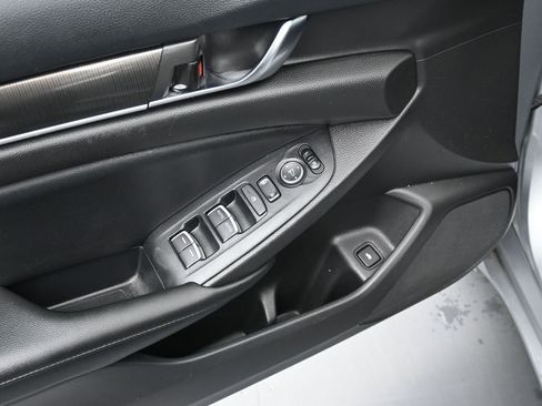 Used 2022 Honda Accord Sport Special Edition image 22