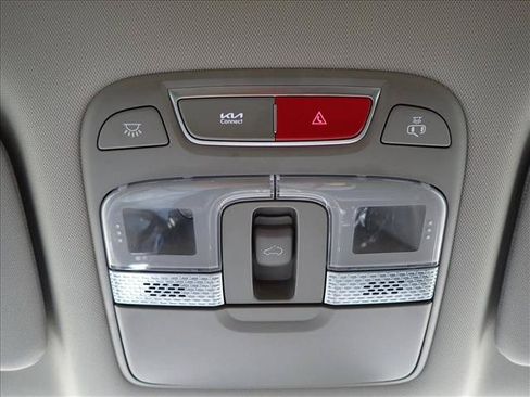 Used 2024 Kia Telluride S w/ S Sunroof Package FWD image 23