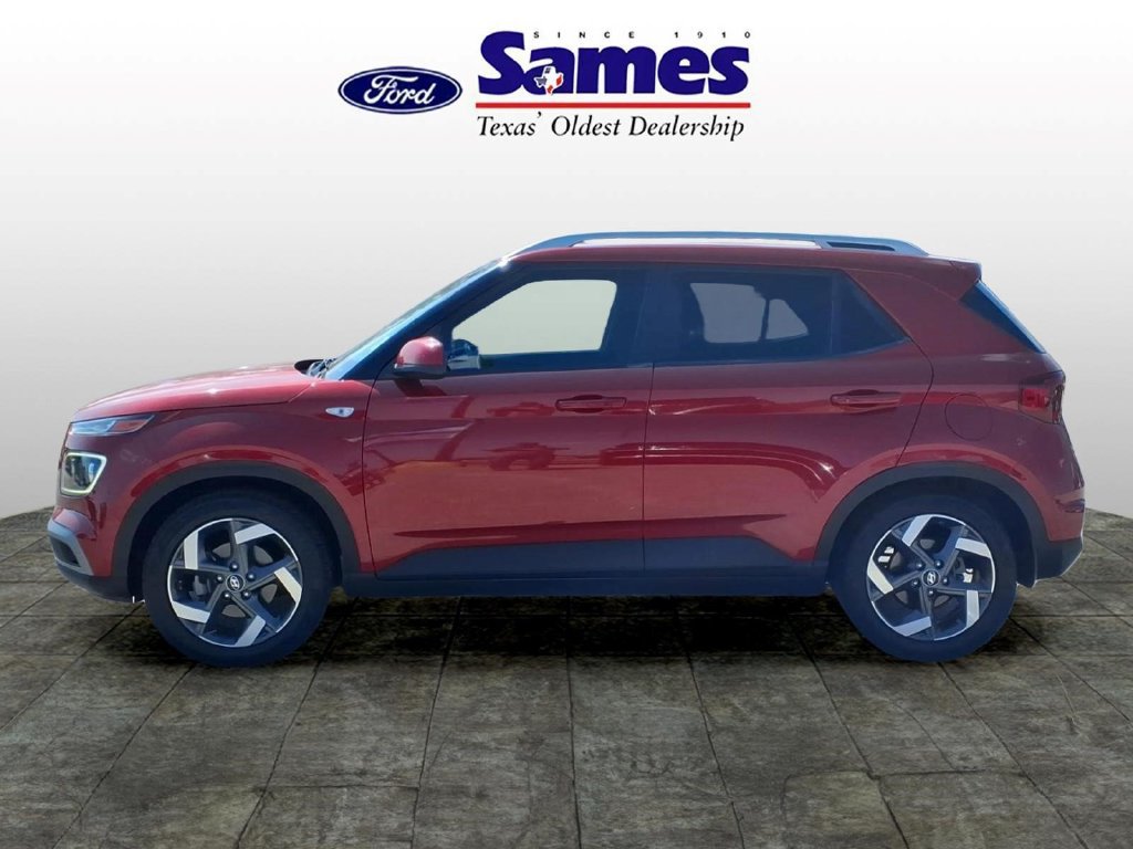 Used 2022 Hyundai Venue Limited FWD image 4