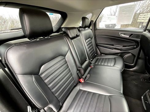 Used 2023 Ford Edge SEL AWD/4WD image 15