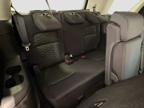 Used 2023 Nissan Pathfinder SV FWD image 23