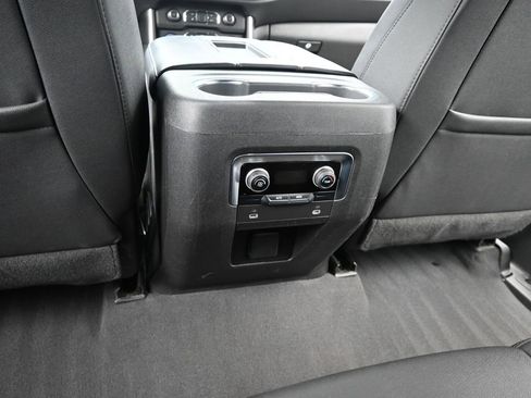 Used 2024 Chevrolet Tahoe LT image 15