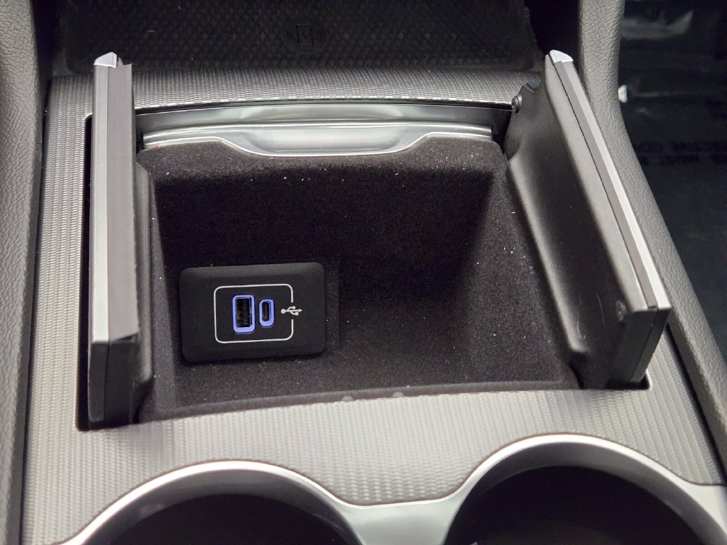 Certified 2024 Maserati Grecale GT AWD/4WD image 37