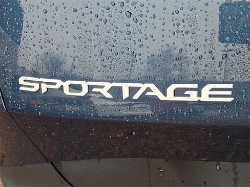Certified 2023 Kia Sportage EX image 30