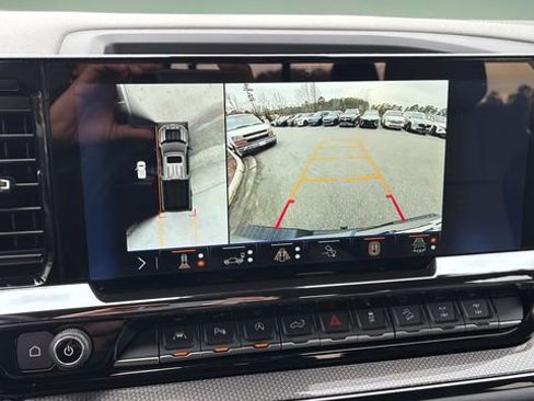 Certified 2025 Chevrolet Silverado 1500 ZR2 w/ Technology Package image 27