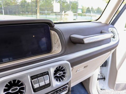 Used 2023 Mercedes-Benz G 550 image 51