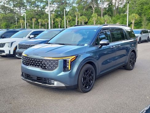 New 2026 Kia Carnival SX w/ SX Dark Edition Package FWD image 3