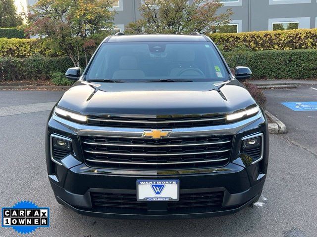 Used 2026 Chevrolet Traverse LT w/ Driver Confidence Package AWD/4WD image 2