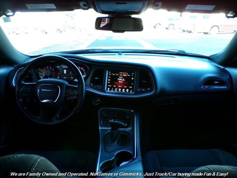 Used 2016 Dodge Challenger R/T w/ Blacktop Package image 26