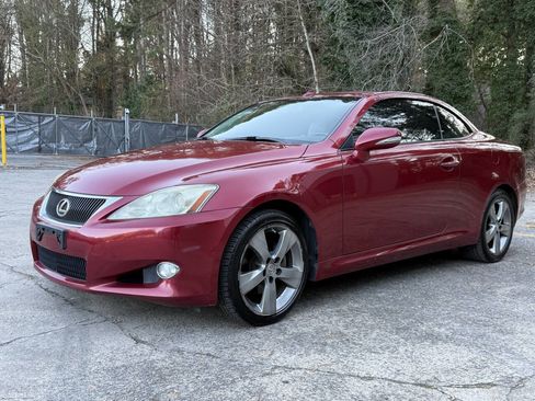 Used 2010 Lexus IS 250C image 2