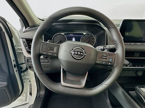 New 2026 Nissan Rogue SV AWD/4WD image 16