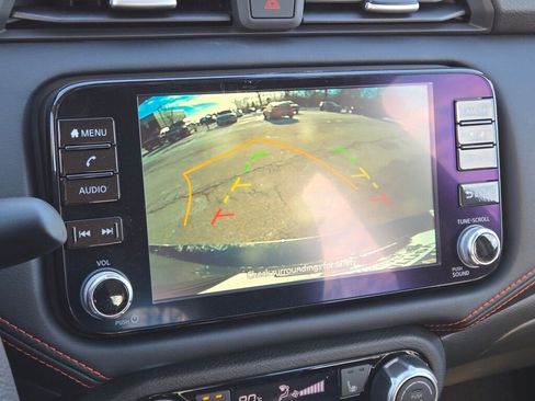 Used 2025 Nissan Versa SR w/ Trunk Package image 26