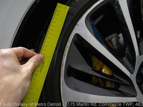 Used 2016 BMW i8 image 32