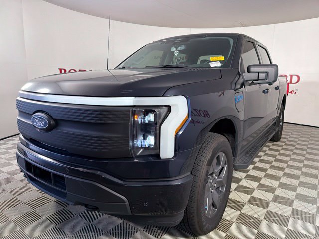 Certified 2025 Ford F150 Lightning Flash AWD/4WD image 6