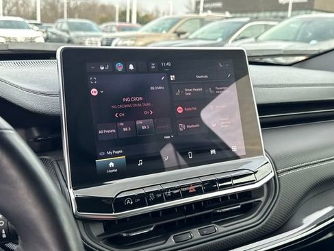 Used 2022 Jeep Compass Altitude w/ Sun and Sound Group image 18