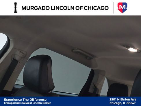 Used 2021 Lincoln Nautilus AWD image 21