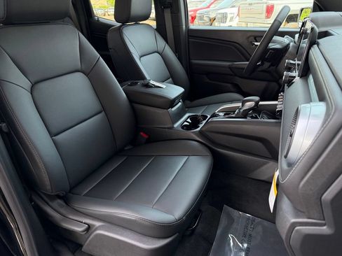 New 2026 Chevrolet Colorado LT w/ LT Convenience Package RWD image 16