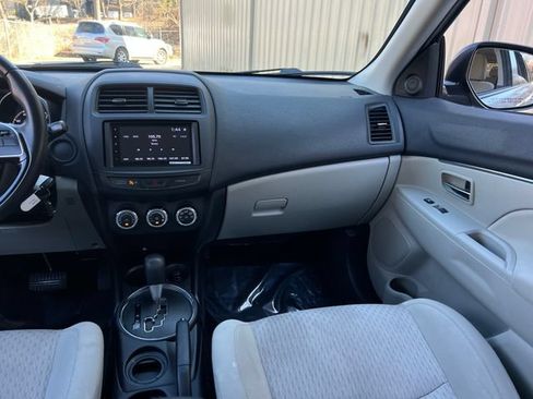 Used 2017 Mitsubishi Outlander Sport LE FWD image 15