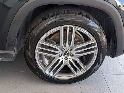 Used 2020 Mercedes-Benz GLS 450 4MATIC image 18