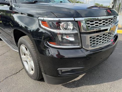 Used 2017 Chevrolet Suburban LT AWD/4WD image 61