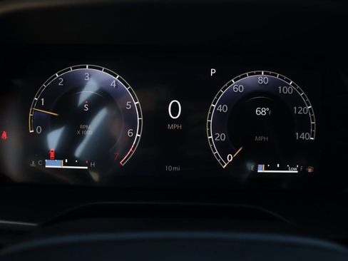 New 2025 Jeep Grand Cherokee L Limited w/ Black Appearance Package image 4