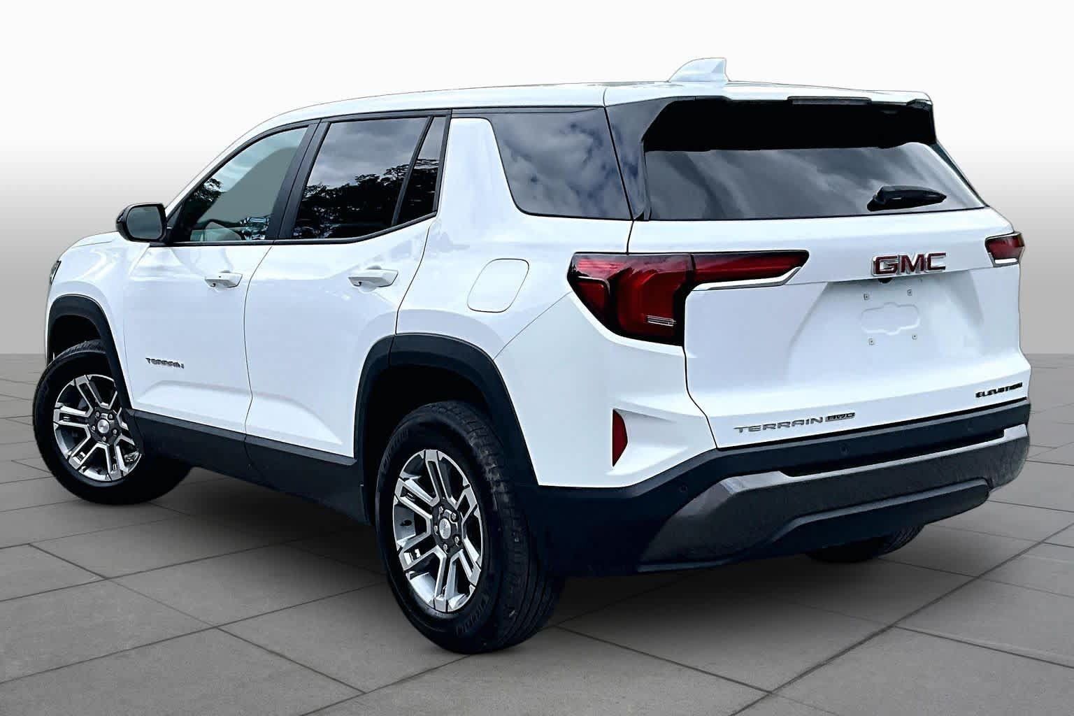 Used 2026 GMC Terrain Elevation AWD/4WD image 12