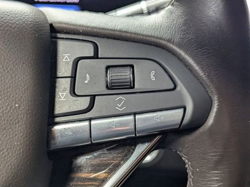 Used 2023 Cadillac Escalade ESV Sport w/ Touring Package image 21