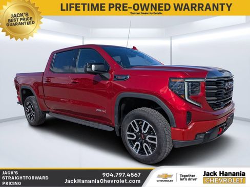 Used 2023 GMC Sierra 1500 AT4 w/ Technology Package image 1