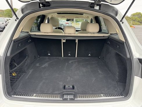 Used 2022 Mercedes-Benz GLC 300 image 11