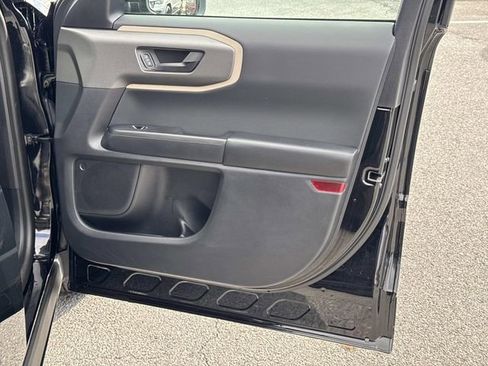 Used 2025 Ford Bronco Sport Big Bend image 11