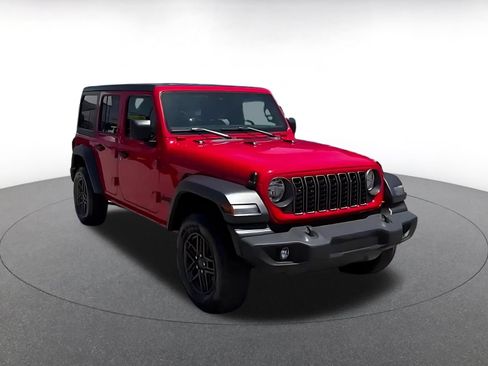 Used 2025 Jeep Wrangler Unlimited Sport AWD/4WD image 11