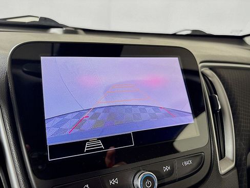 Used 2023 Chevrolet Malibu LT image 15