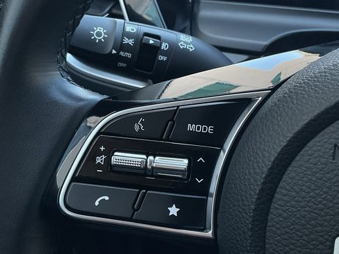 Used 2025 Kia Seltos S image 23