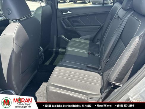 Certified 2023 Volkswagen Tiguan SE R-Line AWD/4WD image 14