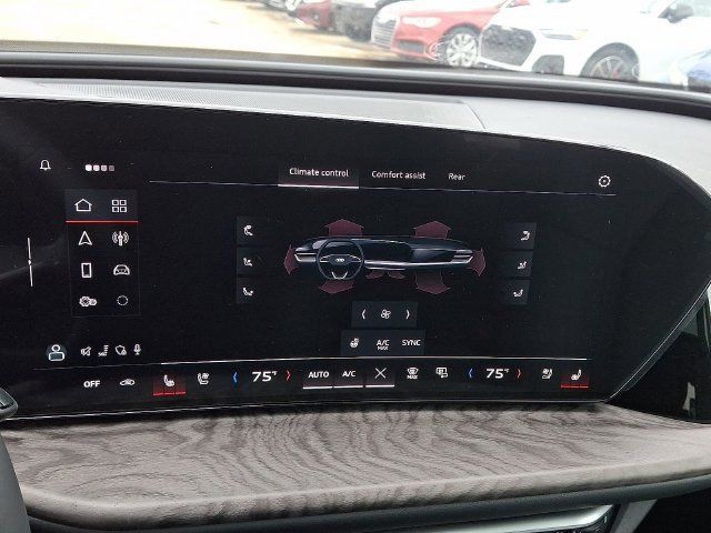 Used 2025 Audi Q5 Premium Plus w/ Premium Plus AWD/4WD image 15