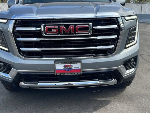 New 2026 GMC Yukon Elevation w/ Elevation Premium Package AWD/4WD image 9