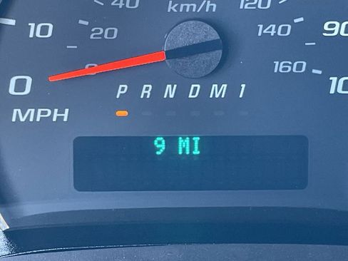 New 2025 GMC Savana 2500 Extended w/ Driver Convenience Package image 12