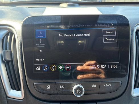 Used 2024 Chevrolet Malibu LT FWD image 30