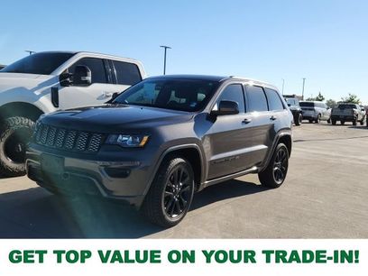Used 2018 Jeep Grand Cherokee Altitude