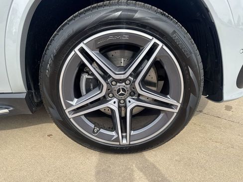 New 2025 Mercedes-Benz GLS 450 4MATIC image 9
