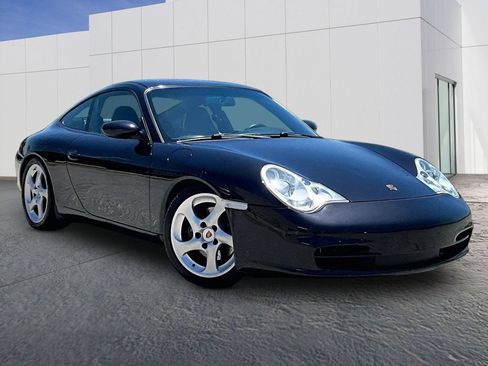 Used 2002 Porsche 911 Carrera RWD image 9