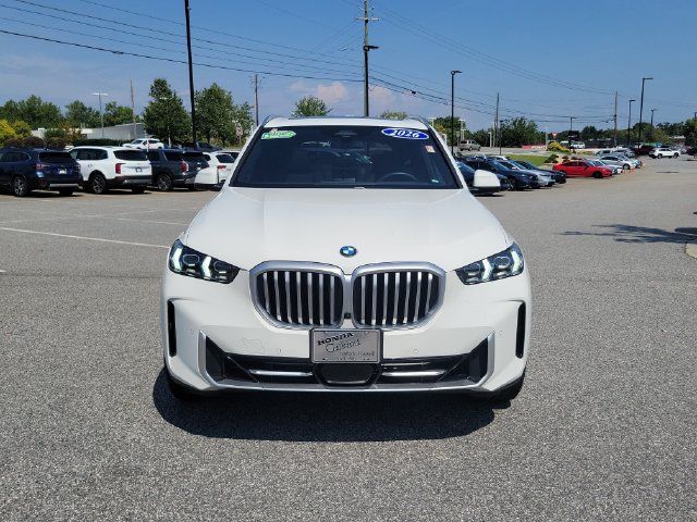 Used 2026 BMW X5 xDrive40i AWD/4WD image 2