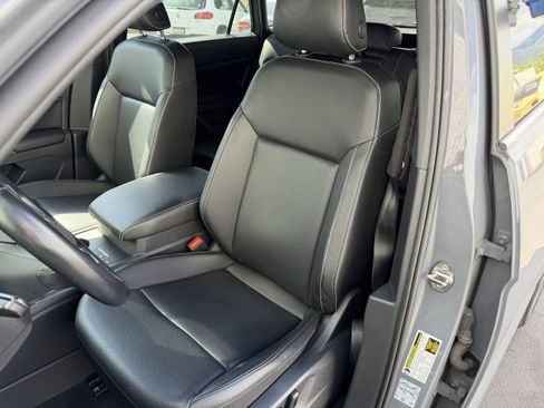 Used 2020 Volkswagen Atlas Cross Sport SE AWD/4WD image 12