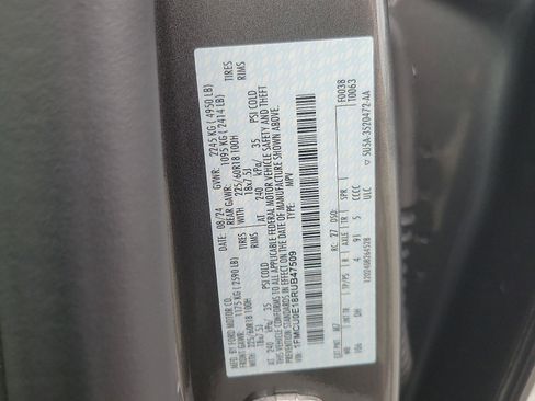 New 2024 Ford Escape SE w/ PHEV Premium Package image 17