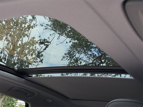 New 2025 Audi Q5 Premium Plus image 16